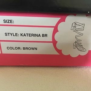 Charlotte Russe Katerina Lace Up Brown Sandals size 8